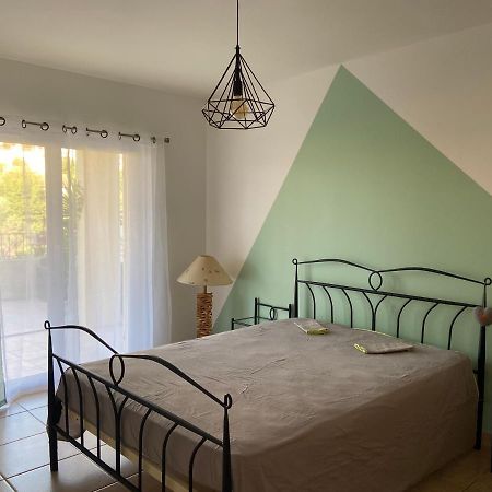 Tres Bel Appartement Entier Proche De La Mer 2 Chambres 1 Salon Vallauris Luaran gambar