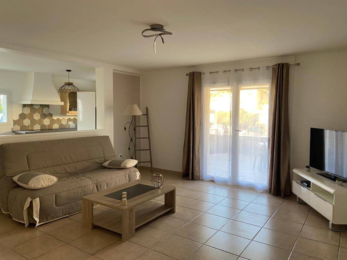 Tres Bel Appartement Entier Proche De La Mer 2 Chambres 1 Salon Vallauris Luaran gambar